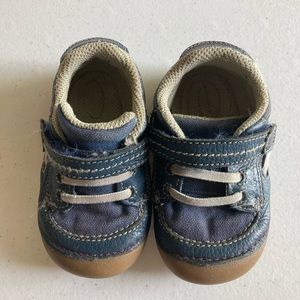 Stride Rite Dawson shoes